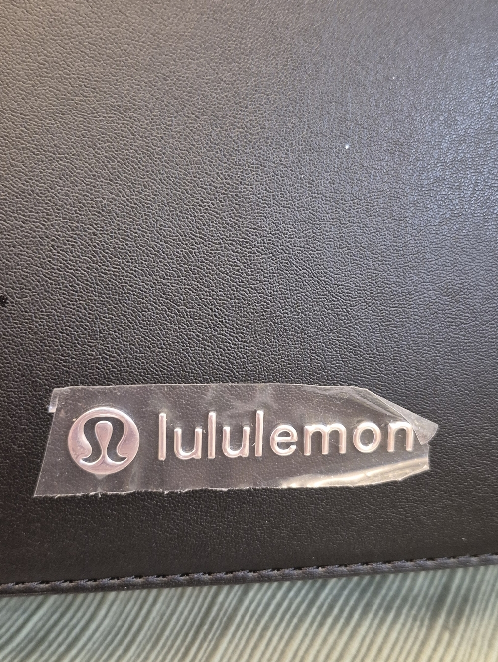 lululemon Black Leather Alternative Belt Bag 1L Silver Hardware NWT Dustbag - Picture 9 of 10